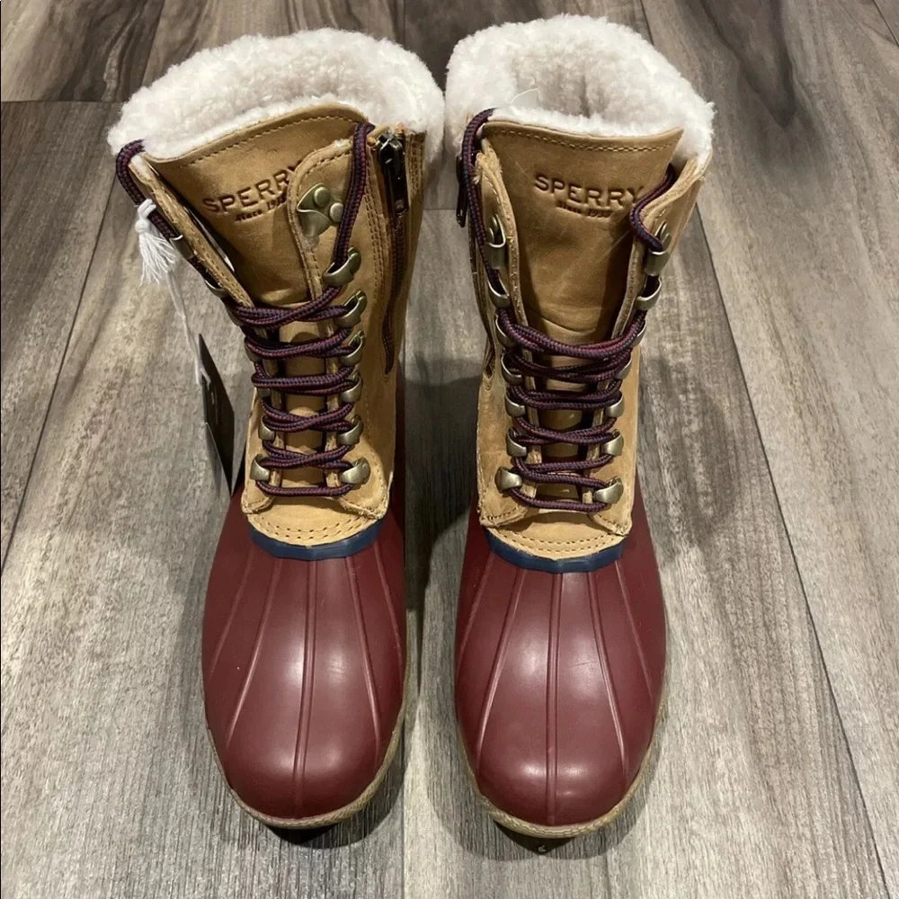 NWT Sperry Saltwater‎ Tall Leather Cozy Duck Boots
